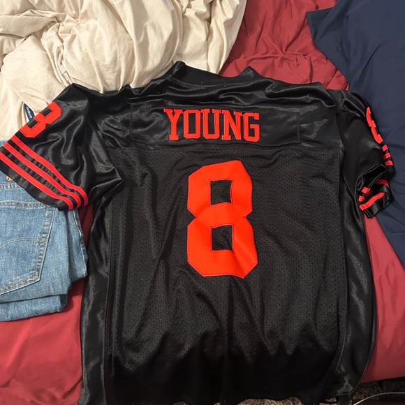 Football jerseys - Picture 3 of 5